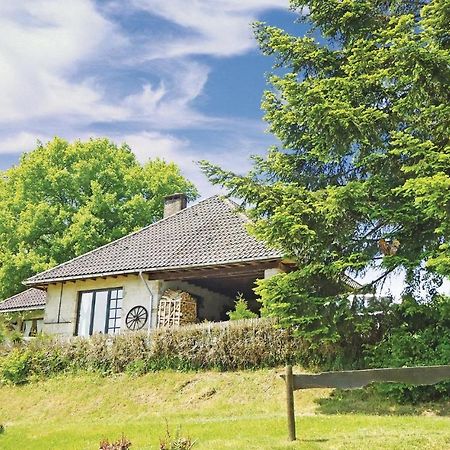 Awesome Home In Chevron With Kitchen エクステリア 写真