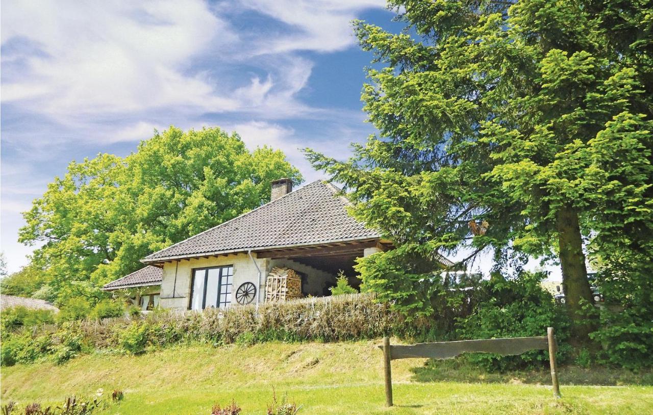 Awesome Home In Chevron With Kitchen エクステリア 写真